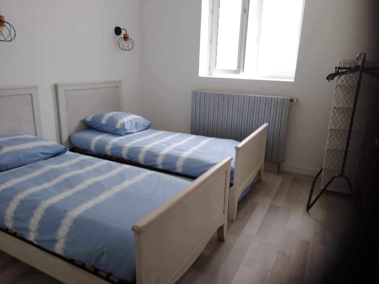 Le Cocon De Mila Apartment Uzer  Bagian luar foto